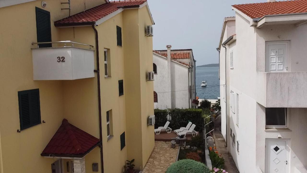 Villa Veronika Brodarica  Eksteriør bilde